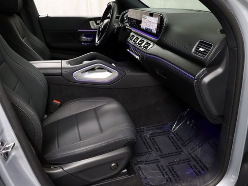 Certified 2025 Mercedes-Benz GLE 450 4MATIC image 37