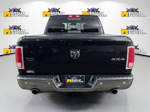 Used 2017 RAM 1500 Laramie w/ Convenience Group image 6