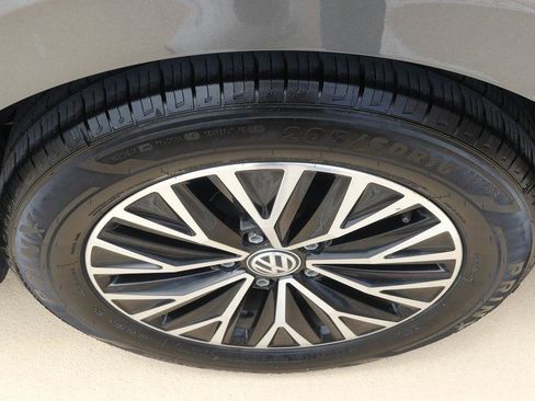 Used 2019 Volkswagen Jetta SE FWD image 31