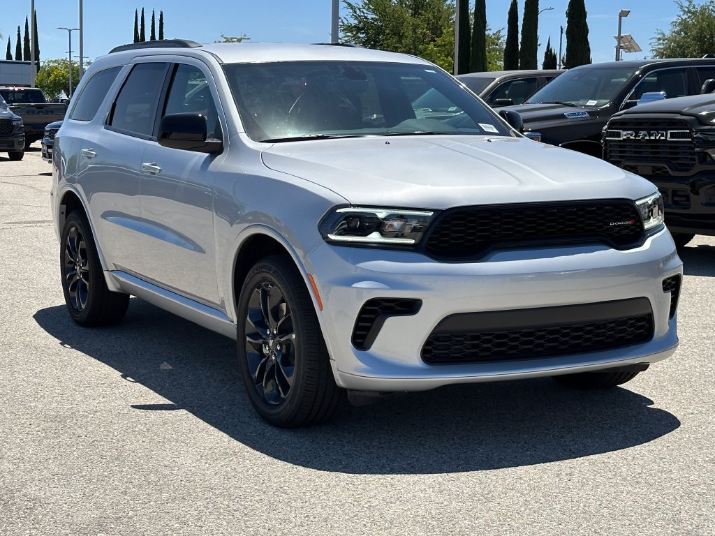New 2026 Dodge Durango GT w/ Blacktop Package AWD/4WD image 11