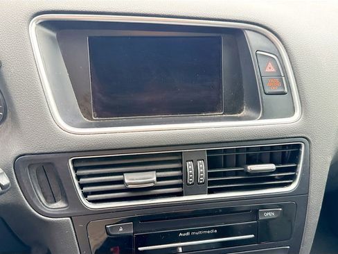 Used 2014 Audi Q5 2.0T Premium Plus w/ Premium Plus Package AWD/4WD image 16