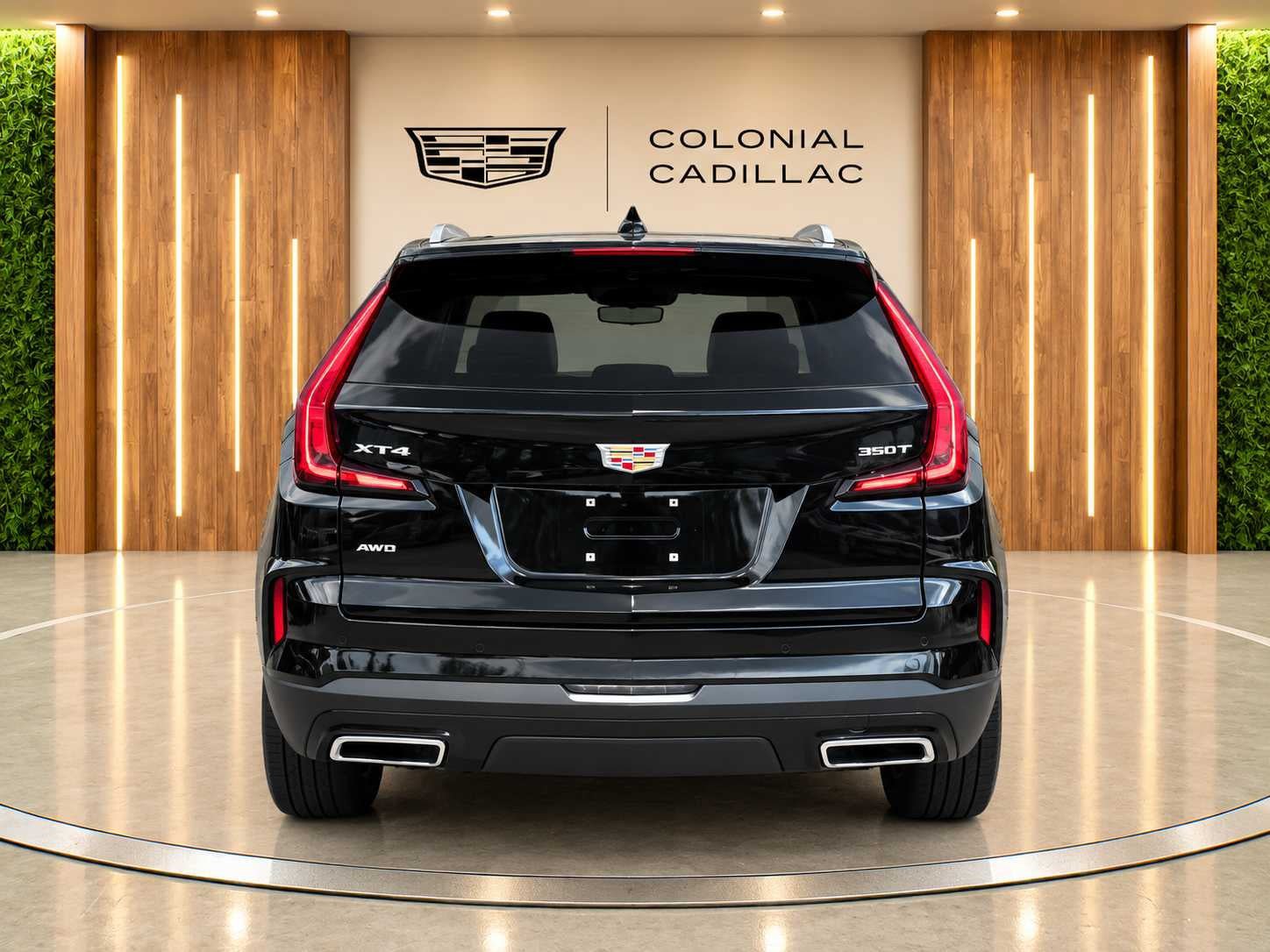 Used 2025 Cadillac XT4 Premium Luxury AWD/4WD image 4