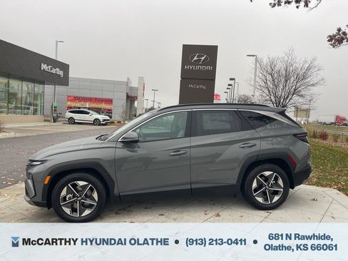 Used 2025 Hyundai Tucson SEL FWD image 13