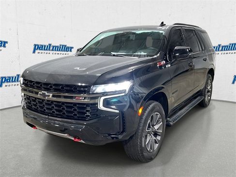 Used 2021 Chevrolet Tahoe Z71 w/ Z71 Signature Package image 1