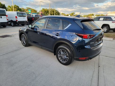 Used 2021 MAZDA CX-5 Touring FWD image 3