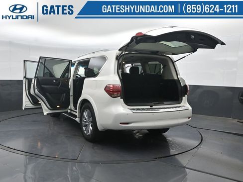 Used 2016 INFINITI QX80 4WD w/ Driver's Assistance Package image 51