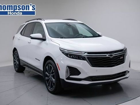 Used 2022 Chevrolet Equinox RS FWD image 1