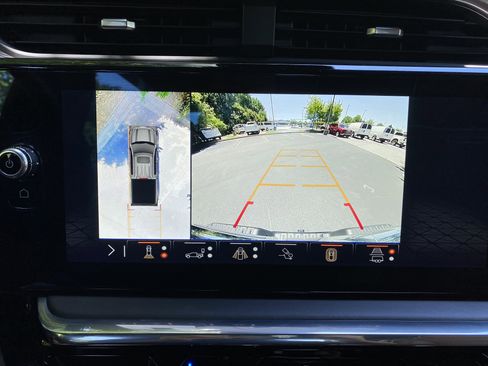 Used 2024 GMC Sierra 1500 Denali Ultimate AWD/4WD image 27