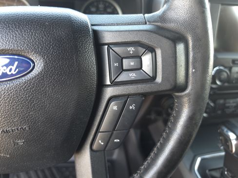Used 2018 Ford F150 XLT w/ Equipment Group 302A Luxury RWD image 20