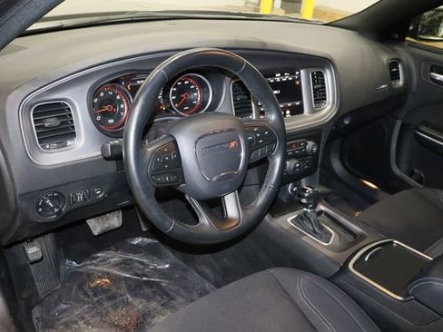 Used 2023 Dodge Charger SXT image 23