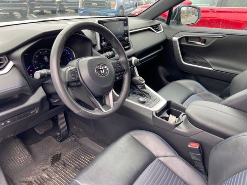 Used 2021 Toyota RAV4 XSE AWD/4WD image 14