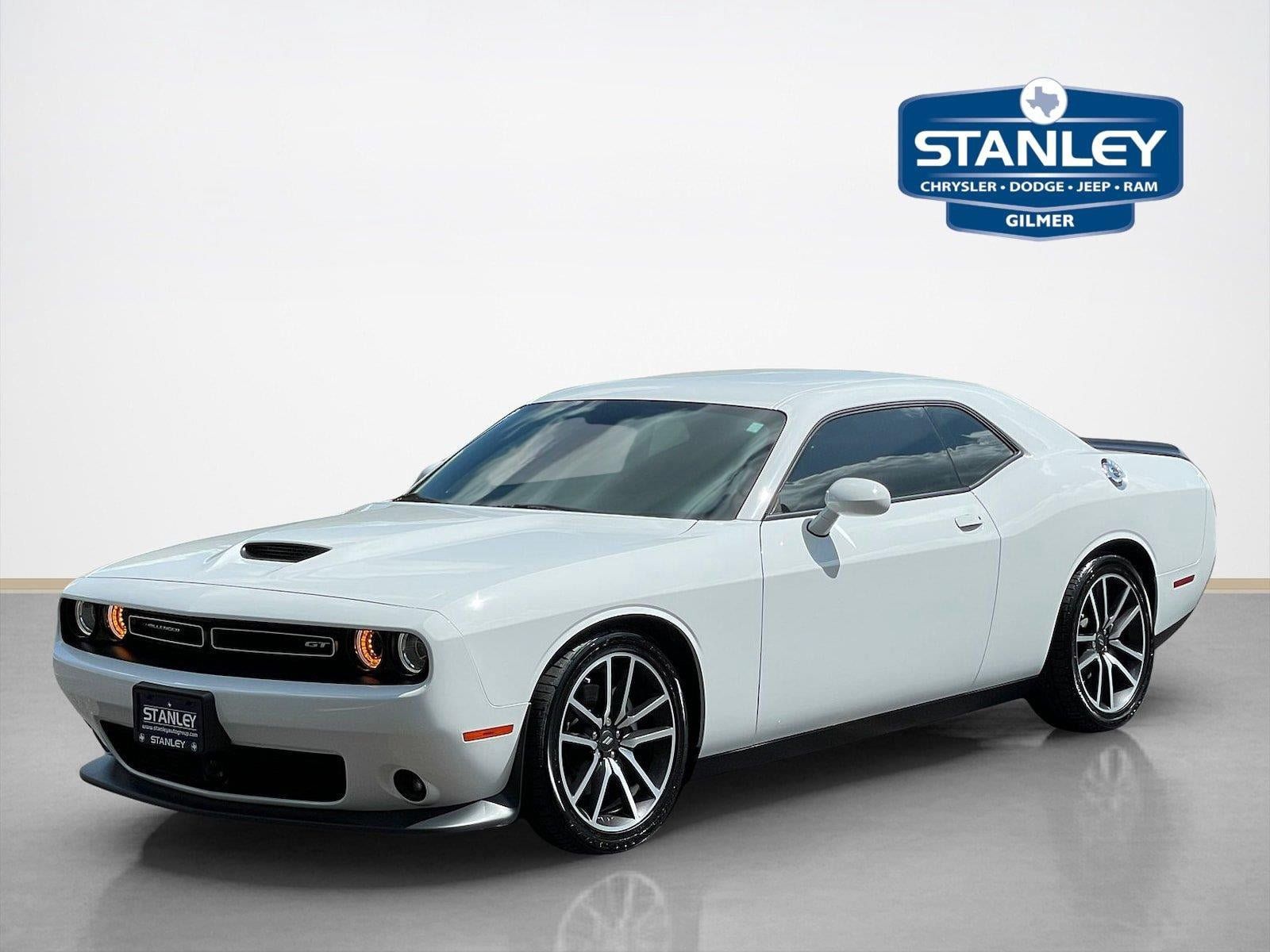 Used 2023 Dodge Challenger GT w/ Plus Package RWD image 3