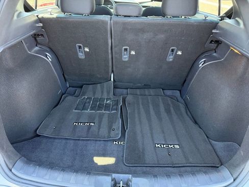 Used 2024 Nissan Kicks S FWD image 17
