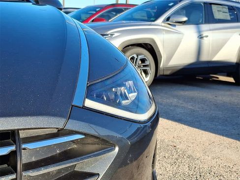 Used 2023 Hyundai Sonata SE w/ Cargo Package image 9