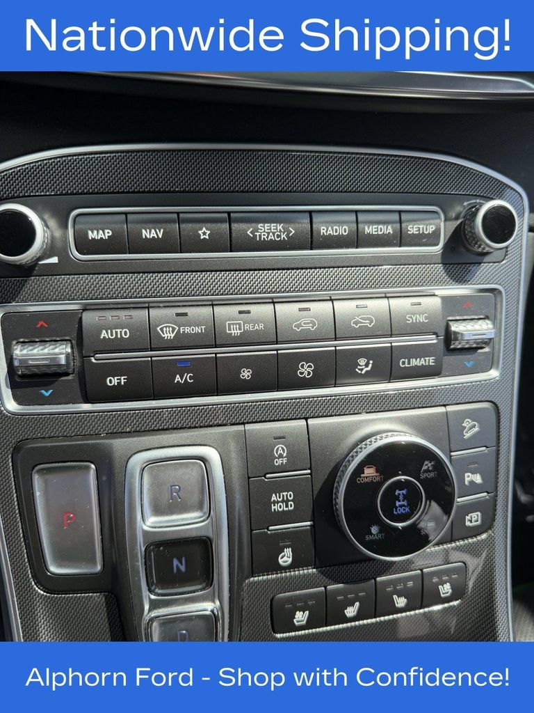 Used 2023 Hyundai Santa Fe Limited AWD/4WD image 13