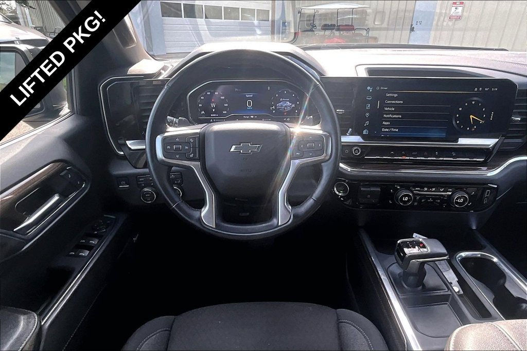 Used 2024 Chevrolet Silverado 1500 RST w/ All Star Edition Plus AWD/4WD image 5