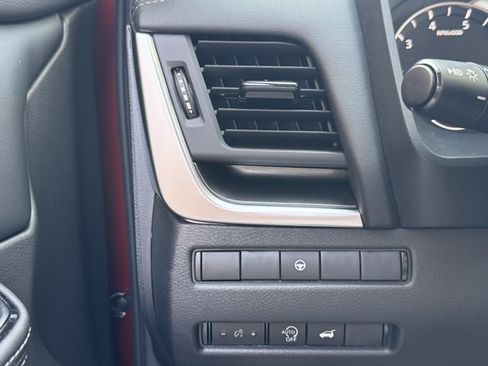 New 2026 Nissan Rogue SV AWD/4WD image 5