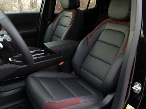 New 2026 Chevrolet Equinox RS w/ Safety and Technology Package image 25