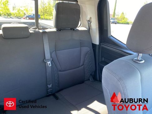Used 2022 Toyota Tundra SR5 w/ SR5 Convenience Package AWD/4WD image 22