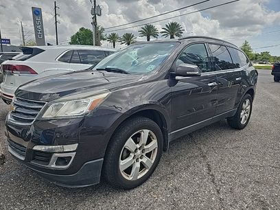 Used 2017 Chevrolet Traverse LT w/ Style and Technology Package