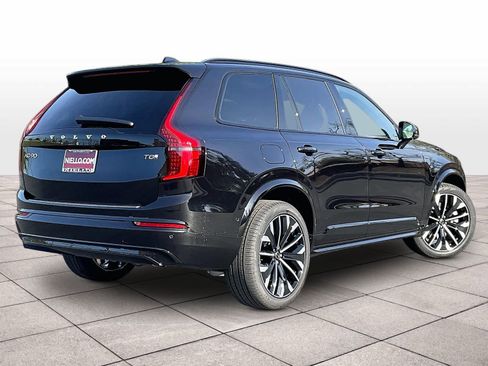 New 2026 Volvo XC90 T8 Ultra w/ Lounge Package image 4