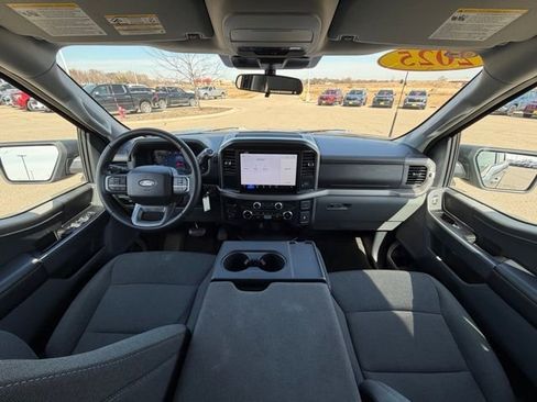 Used 2025 Ford F150 XLT w/ Equipment Group 301A Standard image 27