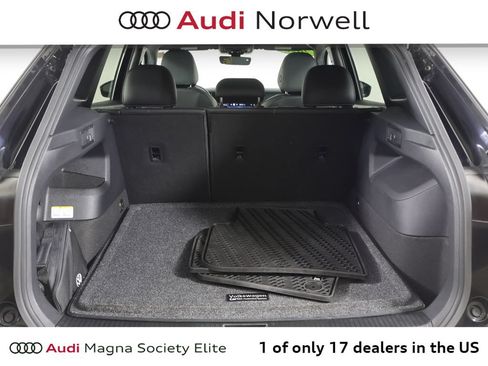 Used 2025 Volkswagen Tiguan SE R-Line AWD/4WD image 13