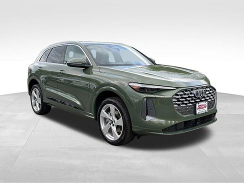 New 2026 Audi Q5 Premium Plus AWD/4WD image 3