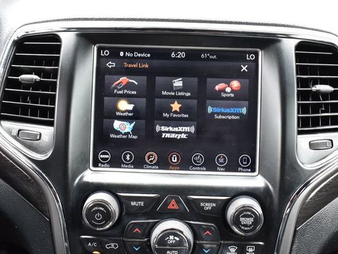 Used 2018 Jeep Grand Cherokee Altitude AWD/4WD image 36
