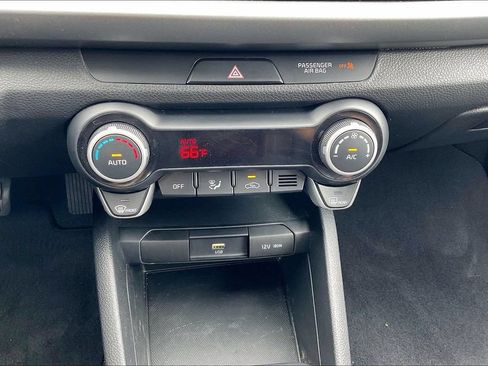 Used 2022 Kia Rio S w/ Technology Package FWD image 31