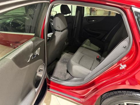 Used 2023 Chevrolet Malibu RS w/ LPO, Floor Liner Package FWD image 13