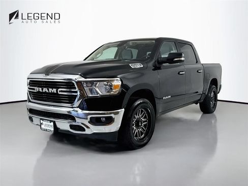 Used 2019 RAM 1500 Big Horn AWD/4WD image 1