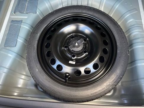 New 2026 Chevrolet Trax RS w/ Sunroof Package image 8