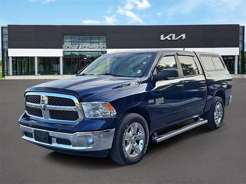Used 2019 RAM 1500 Big Horn image 2