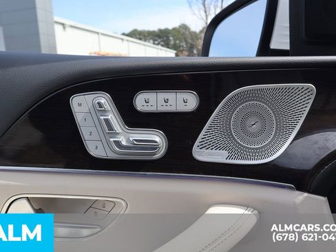 Used 2024 Mercedes-Benz GLE 450e 4MATIC w/ Winter Package image 12