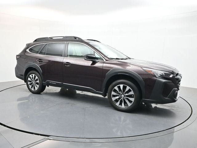 Used 2025 Subaru Outback Limited AWD/4WD image 7