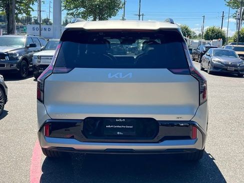 Certified 2024 Kia EV9 GT-Line AWD/4WD image 6