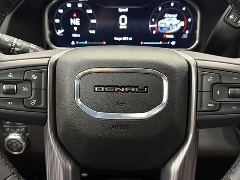 Used 2026 GMC Sierra 3500 Denali Ultimate AWD/4WD image 29