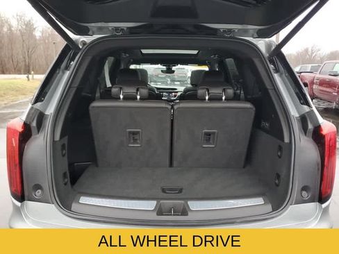 Used 2023 Cadillac XT6 Premium Luxury w/ Technology Package AWD/4WD image 10