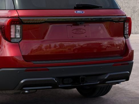 New 2027 Ford Explorer ST-Line w/ Premium Package RWD image 21