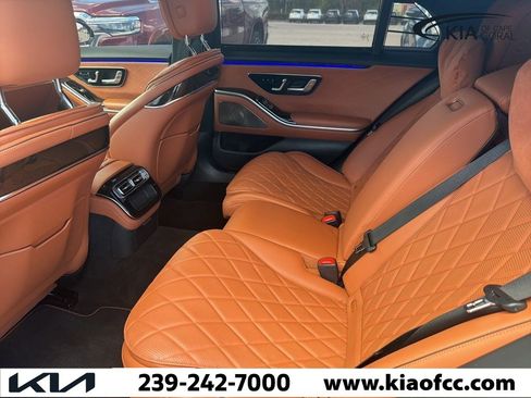 Used 2021 Mercedes-Benz S 580 4MATIC Sedan image 5