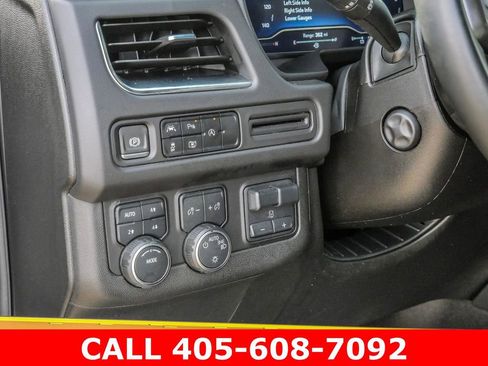Used 2024 Chevrolet Suburban RST w/ Sport Performance Package AWD/4WD image 32