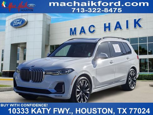 Used 2021 BMW X7 xDrive40i w/ Premium Package image 1