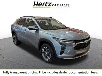 Used 2025 Chevrolet Trax LT