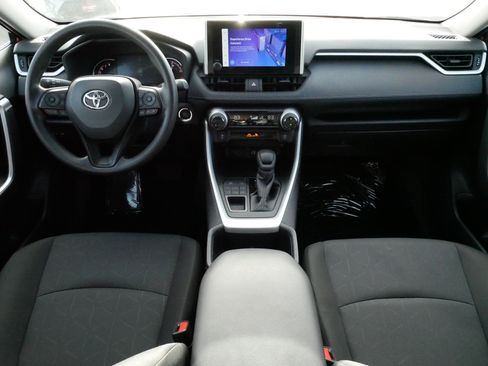 Certified 2025 Toyota RAV4 XLE AWD/4WD image 10