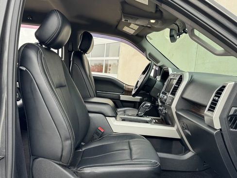 Used 2018 Ford F150 Lariat image 19