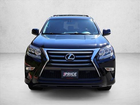 Used 2014 Lexus GX 460 w/ Premium Package AWD/4WD image 3
