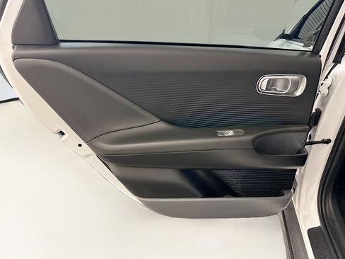 Used 2024 Hyundai Ioniq 6 SEL image 27