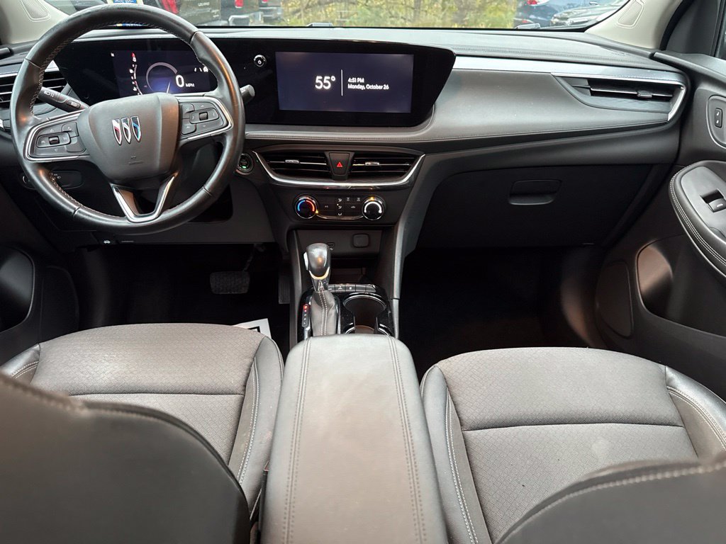 Used 2024 Buick Encore GX Preferred AWD/4WD image 16