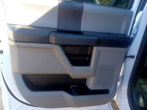 Used 2019 Ford F250 XL w/ Power Equipment Group image 17